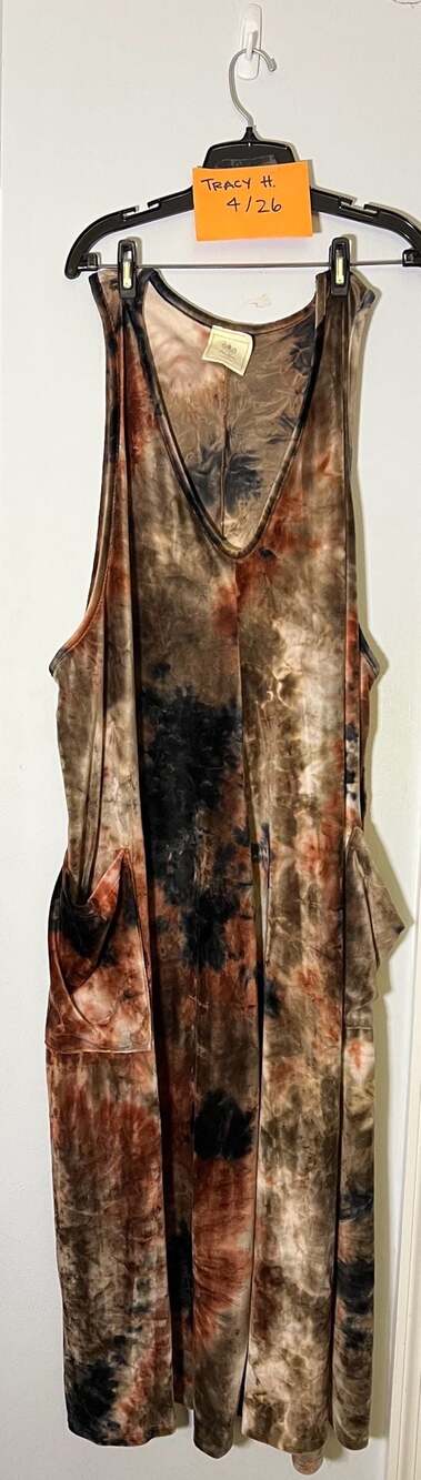 Kantha Bae Velvet Tie Dye V-Neck Jumpsuit with Pockets Free Size